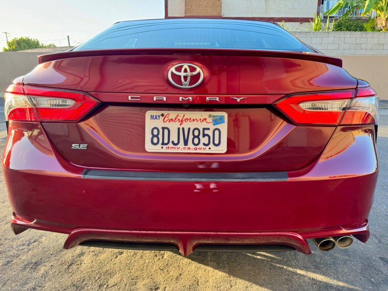 Toyota Camry 2018 price $21,999