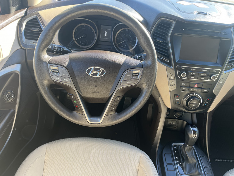Hyundai Santa Fe Sport 2017 price $15,995