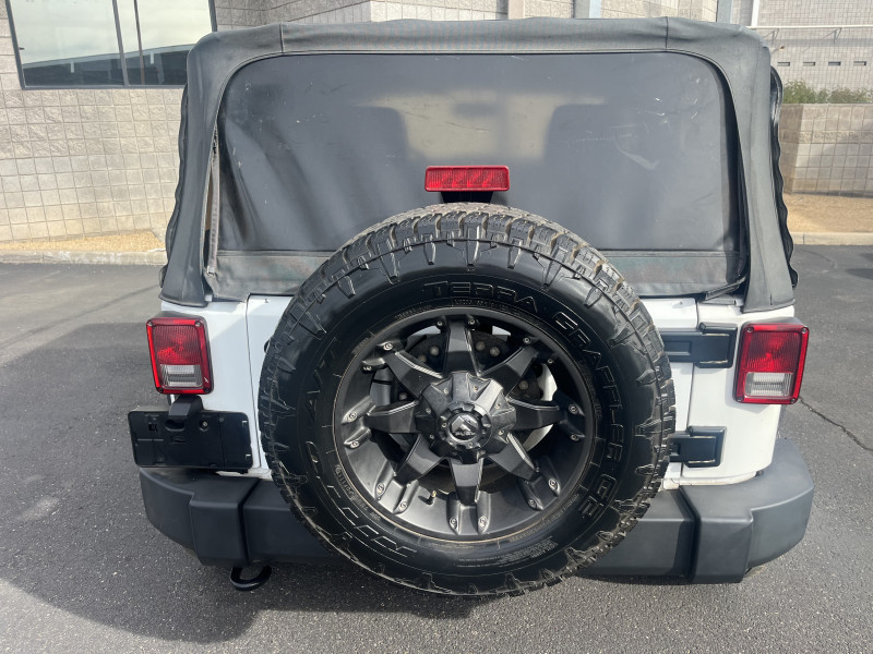 Jeep Wrangler 2014 price $17,995