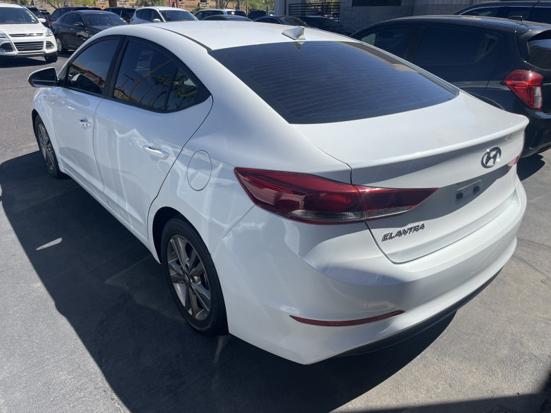 Hyundai Elantra 2018 price $14,995