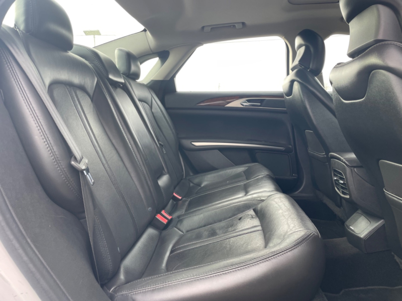 Lincoln MKZ 2014 price $12,995