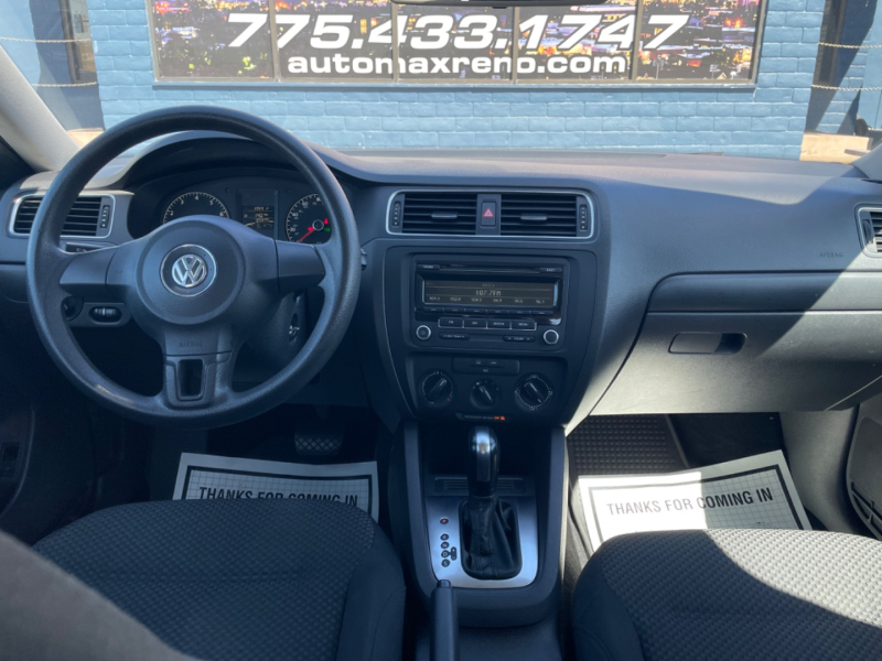 Volkswagen Jetta 2014 price $8,995
