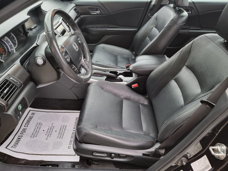 Honda Accord Sedan 2015 price $12,999
