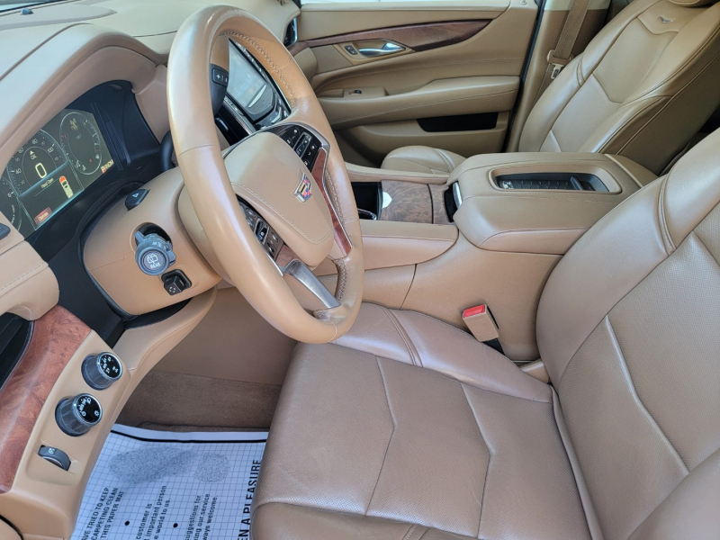 Cadillac Escalade 2015 price $26,999