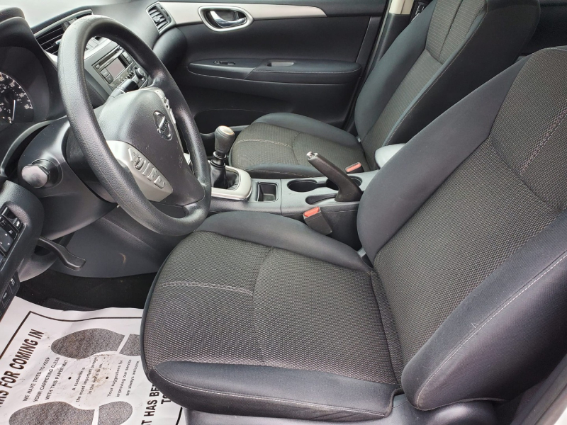 Nissan Sentra 2015 price $8,999