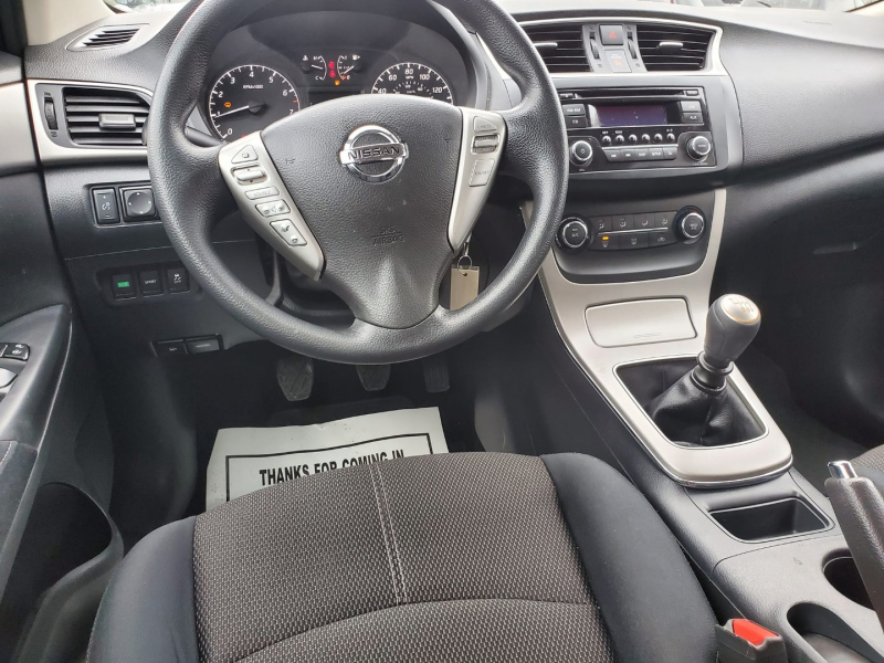 Nissan Sentra 2015 price $8,999