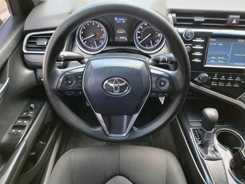 Toyota Camry 2018 price $17,499