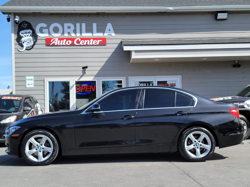 BMW 3-Series 2015 price $13,999