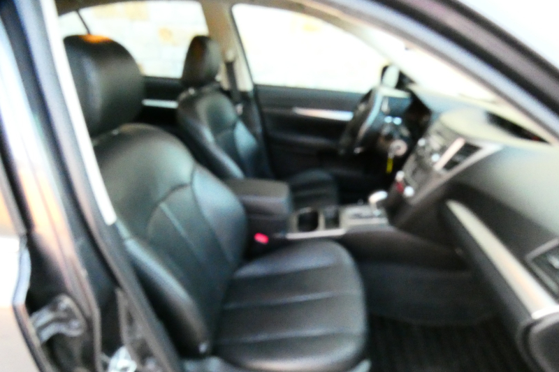 Subaru LEGACY 2010 price $7,000