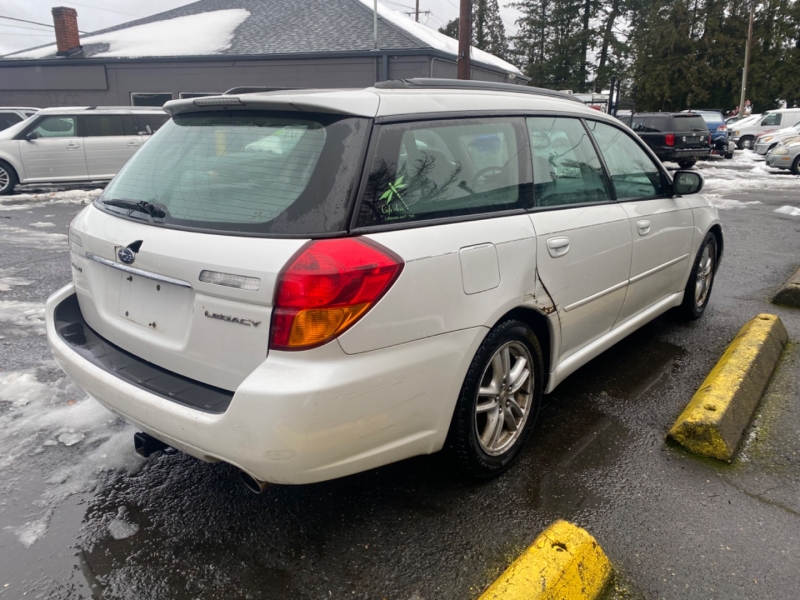 Subaru Legacy 2005 price $2,995