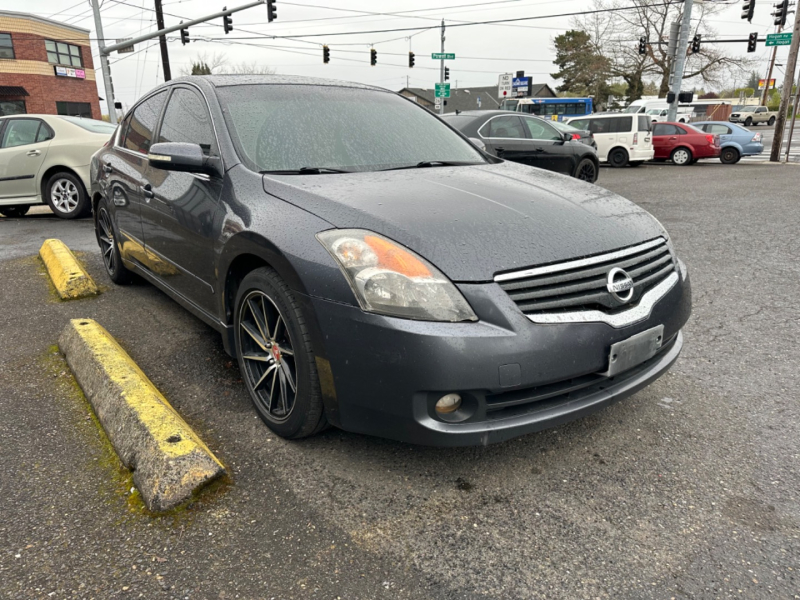 Nissan Altima 2007 price $4,995