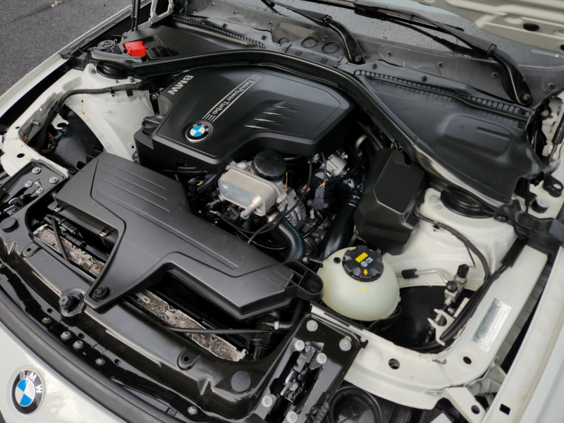 BMW 3-Series 2015 price $10,500