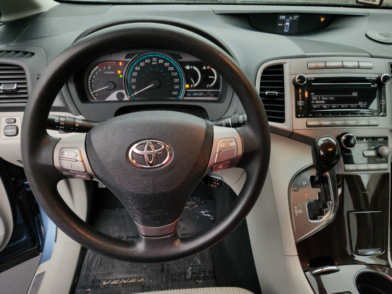 Toyota Venza 2010 price $9,950