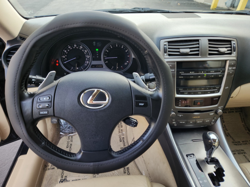 Lexus IS 250 2006 price $9,950