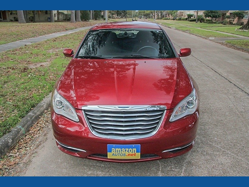 Chrysler 200 2013 price $4,888 Cash