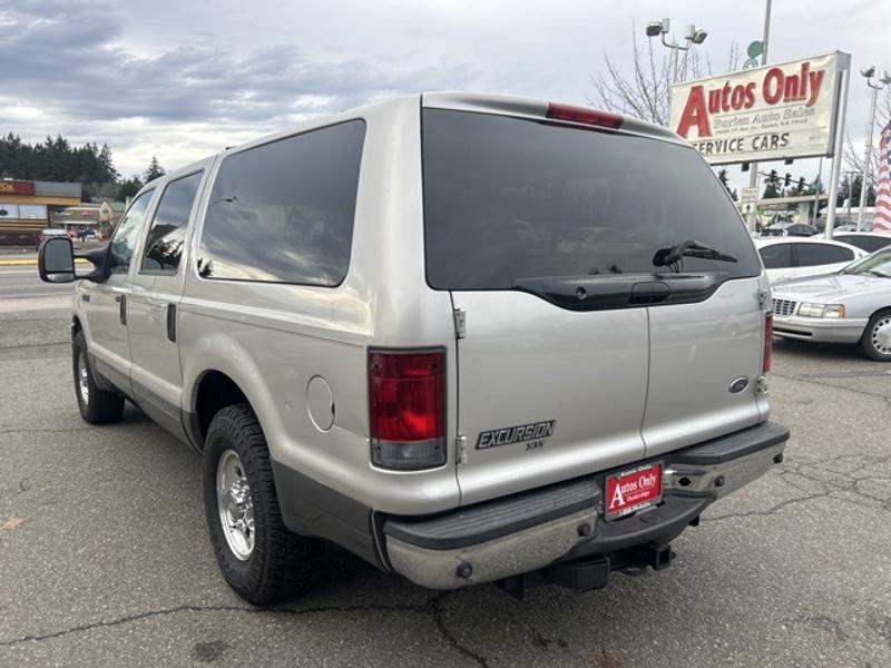Ford Excursion 2005 price $9,999