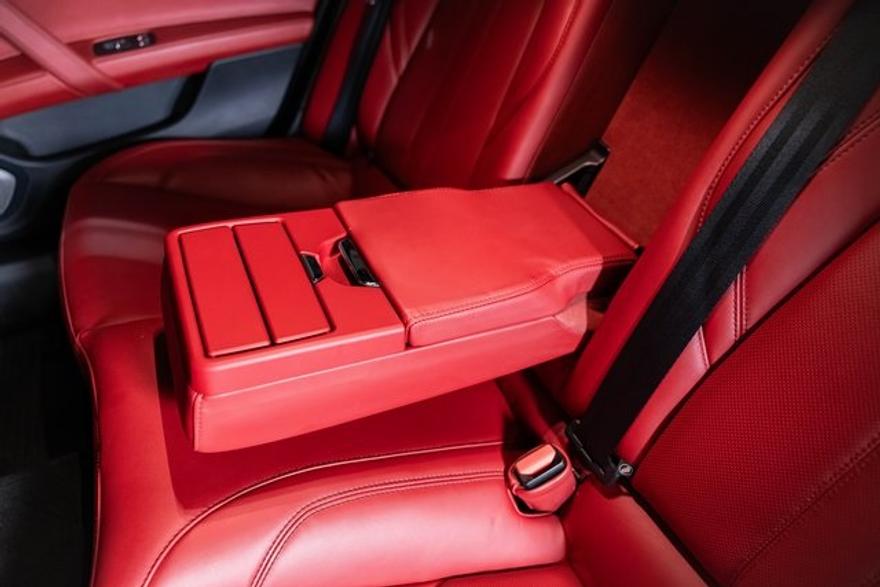 Maserati Quattroporte 2017 price $46,999