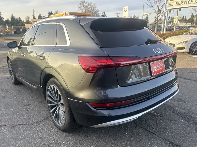 Audi e-tron 2019 price $30,999