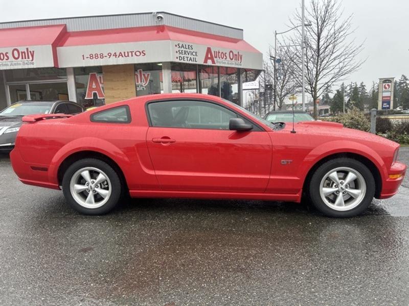 Ford Mustang 2007 price $12,999