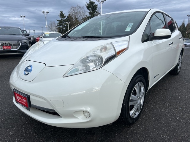 Nissan Leaf 2015 price $5,390