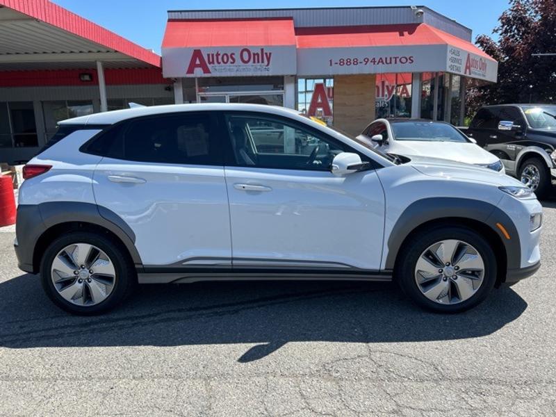 Hyundai Kona Electric 2021 price $14,335