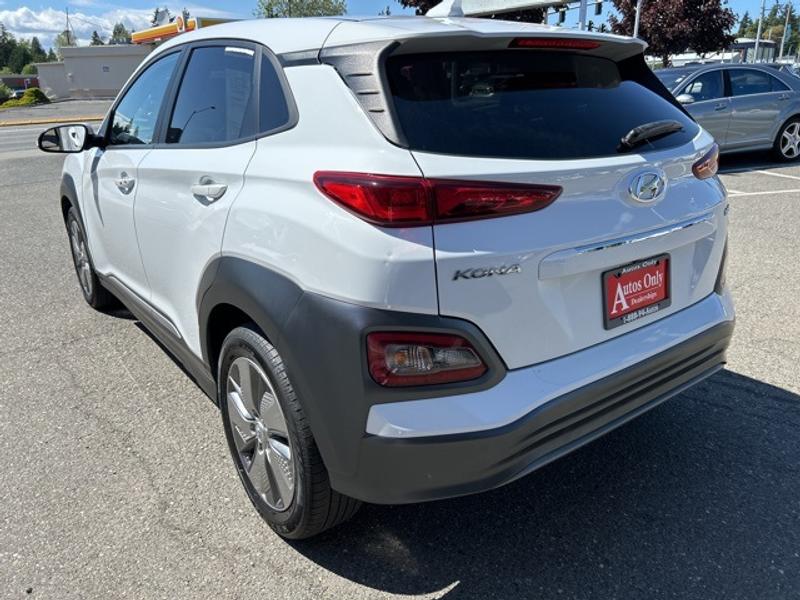 Hyundai Kona Electric 2021 price $14,335