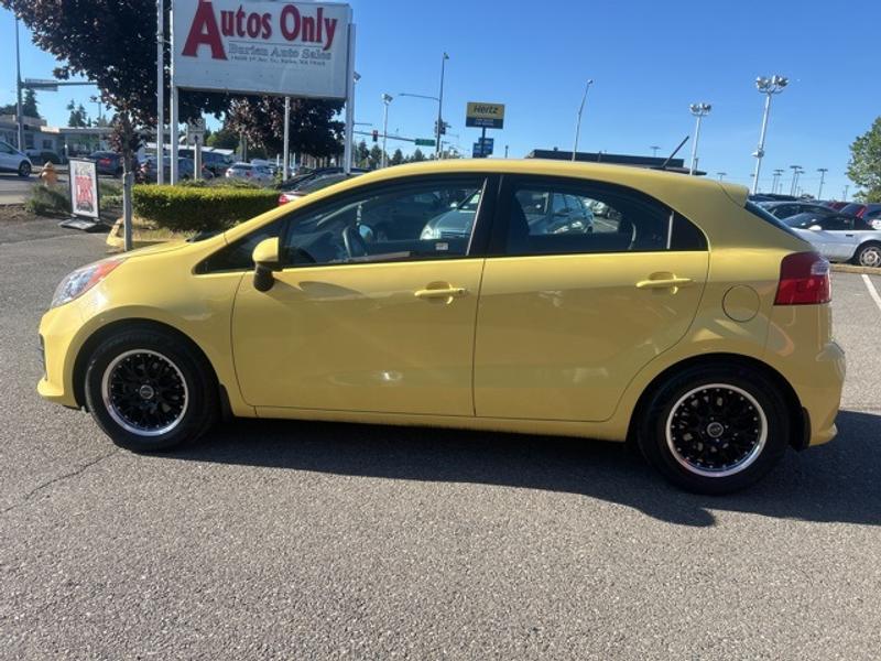 Kia Rio 2016 price $7,999