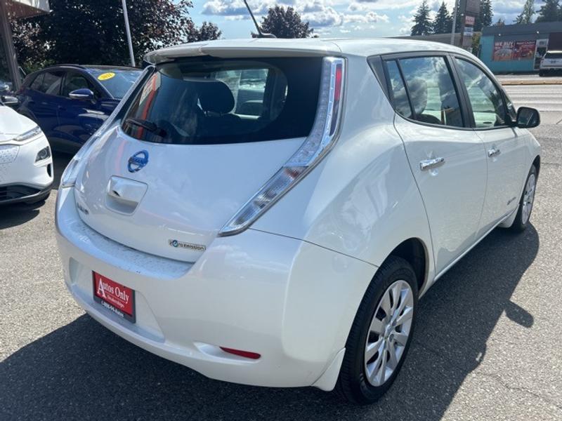 Nissan Leaf 2017 price $6,556