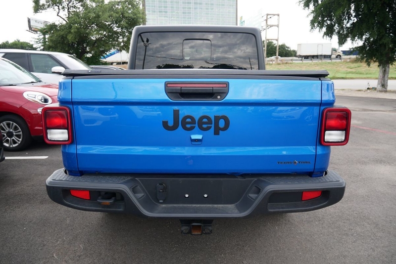 Jeep Gladiator 2022 price $47,495