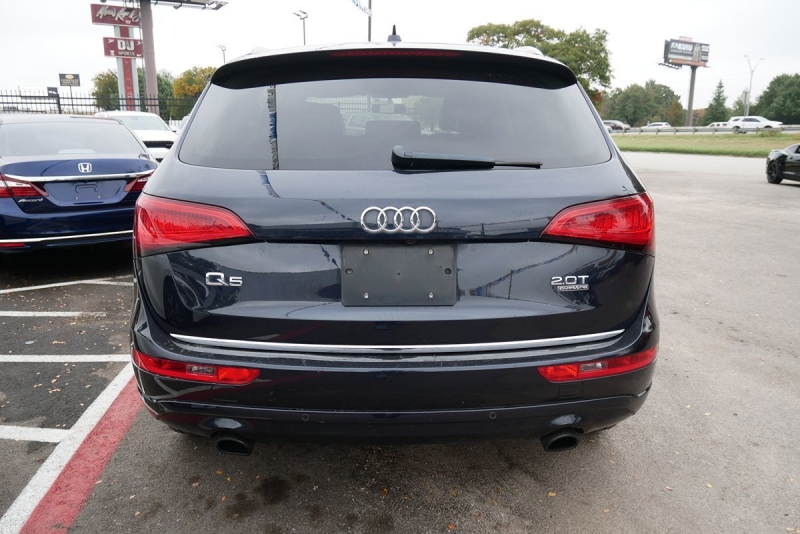 Audi Q5 2017 price $19,995