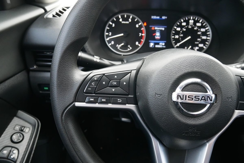 Nissan Sentra 2021 price $17,995