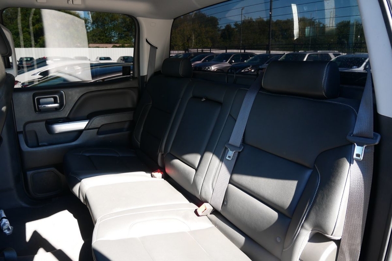 Chevrolet Silverado 2018 price $36,495