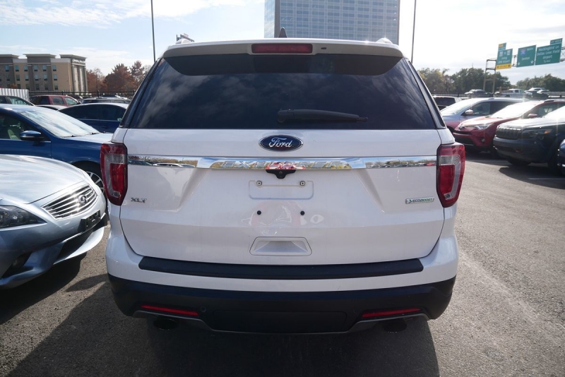 Ford Explorer 2019 price $26,995