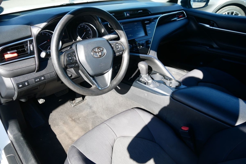 Toyota Camry 2018 price $19,495