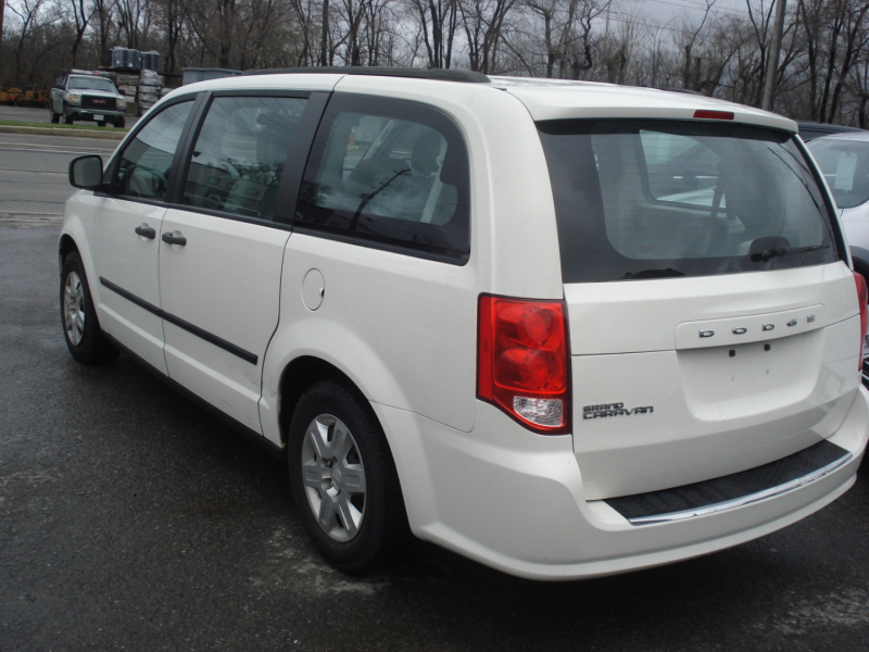 Dodge Grand Caravan 2012 price $10,990