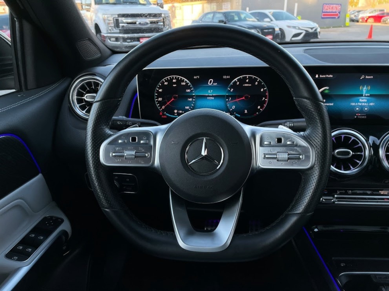 Mercedes-Benz GLB 2021 price $3,800