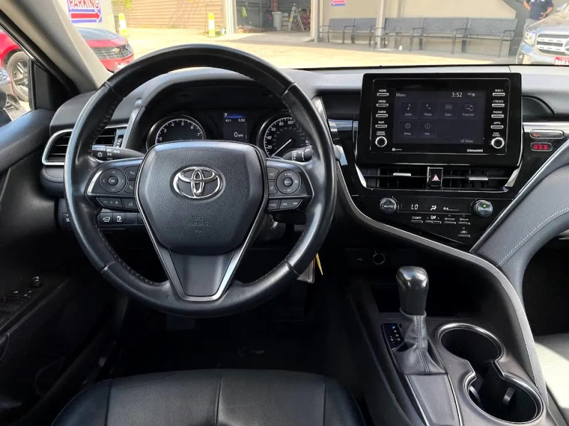 Toyota Camry 2021 price $2,500