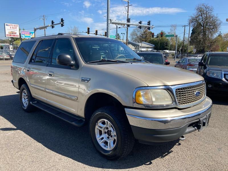 Ford Expedition 2000 price $4,999