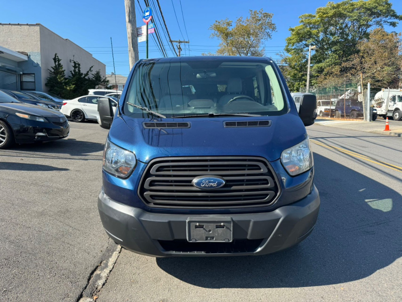 Ford Transit Wagon 2015 price $17,900