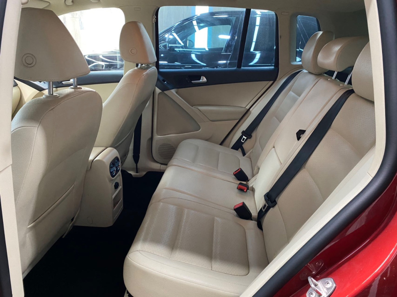 Volkswagen Tiguan 2014 price $12,400