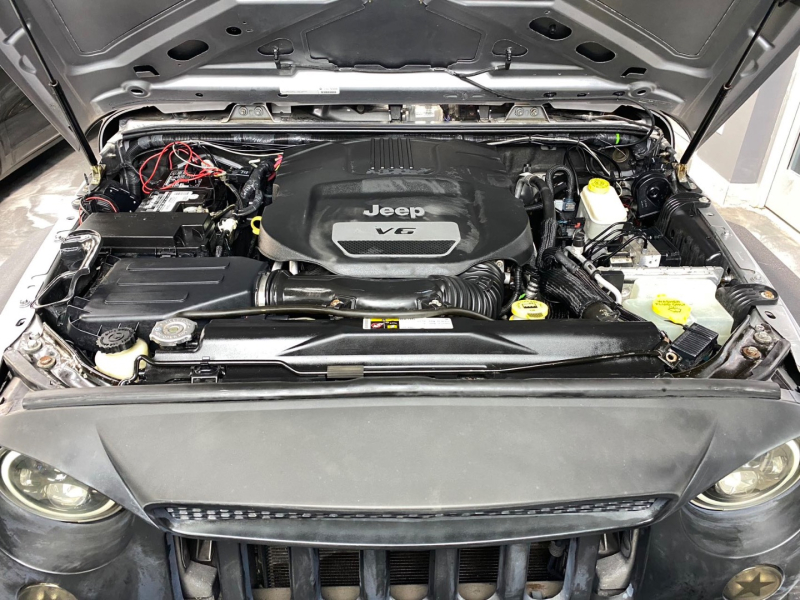 Jeep Wrangler Unlimited 2015 price $22,500