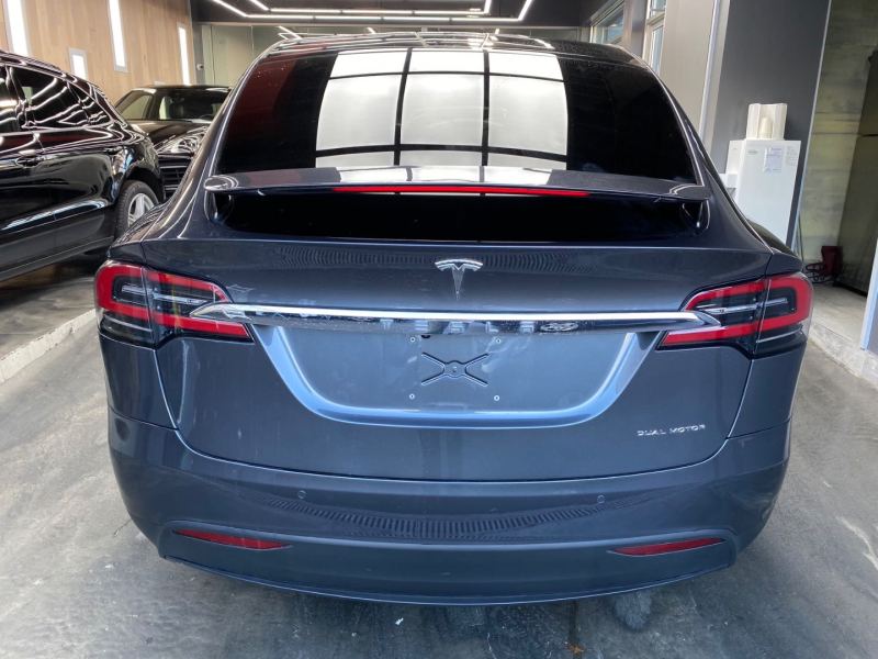 Tesla Model X 2019 price $55,600
