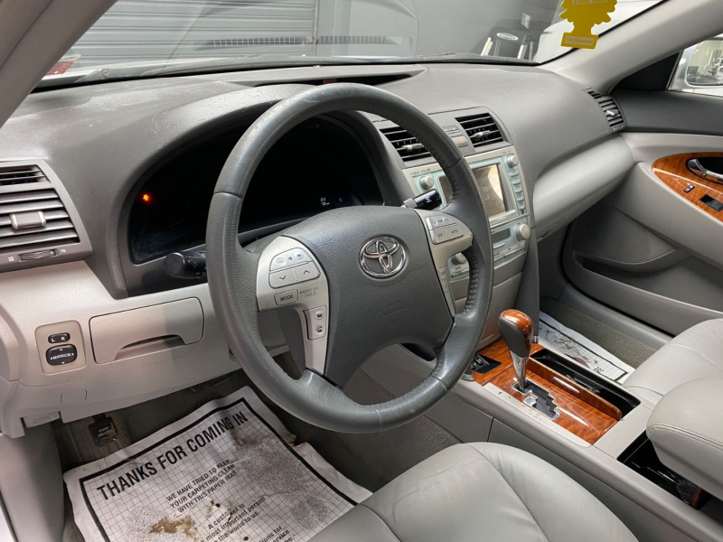 Toyota Camry 2009 price $8,800