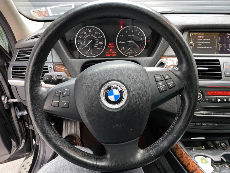 BMW X5 2013 price $13,300