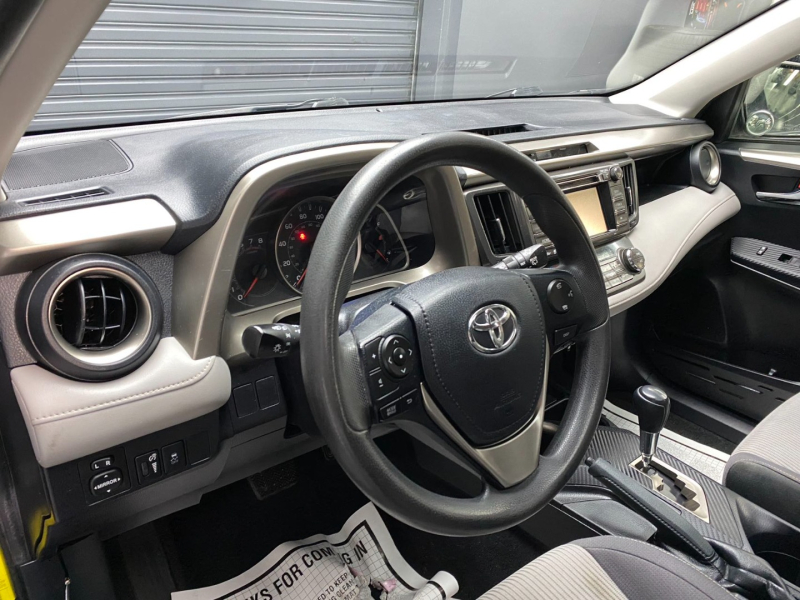 Toyota RAV4 2015 price $12,900