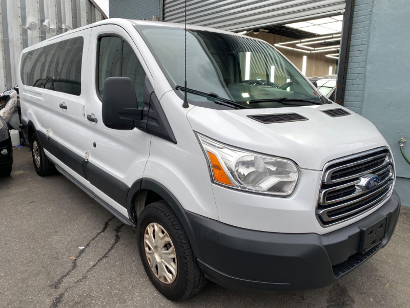 Ford Transit Wagon 2015 price $18,900