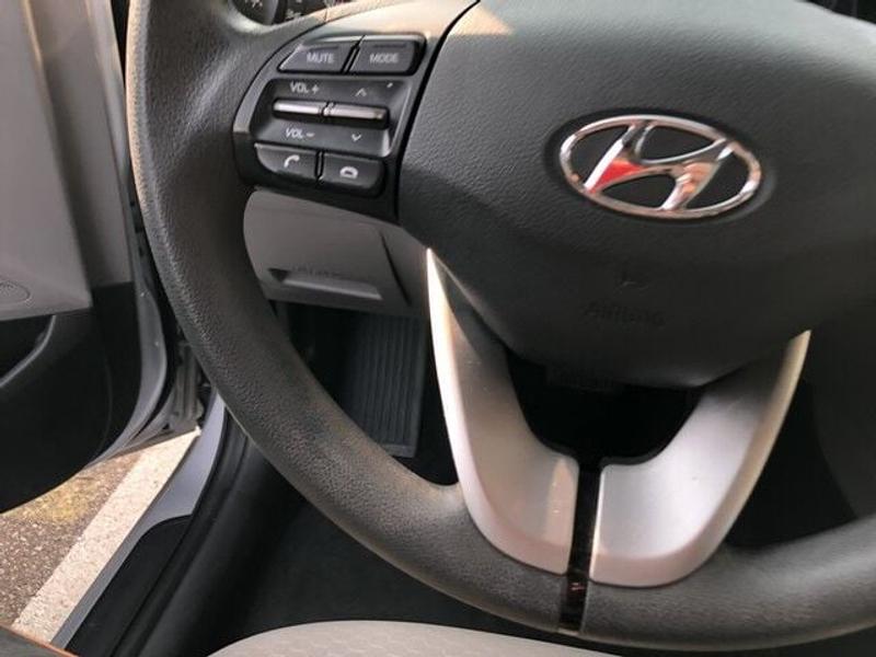 Hyundai Elantra 2019 price $13,735