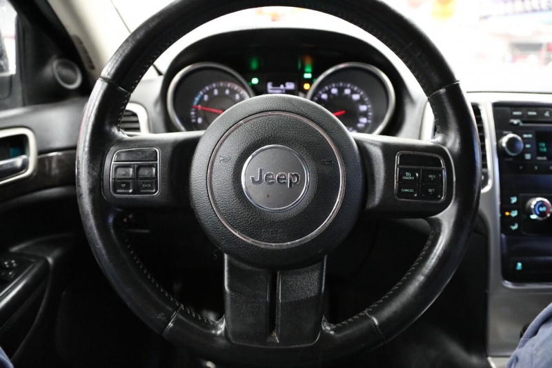 Jeep Grand Cherokee 2011 price $13,850