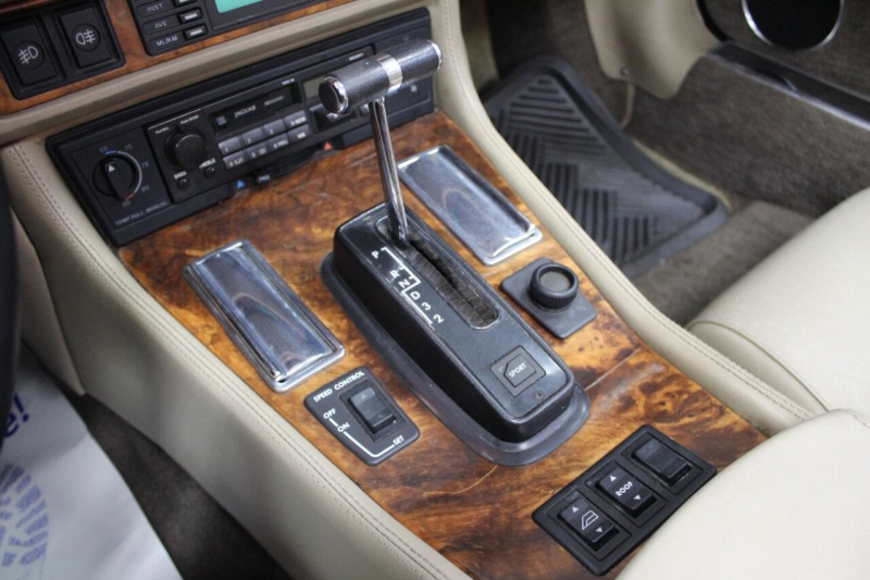 Jaguar XJ-Series 1993 price $10,850