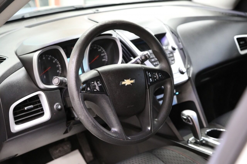 Chevrolet Equinox 2013 price $12,850